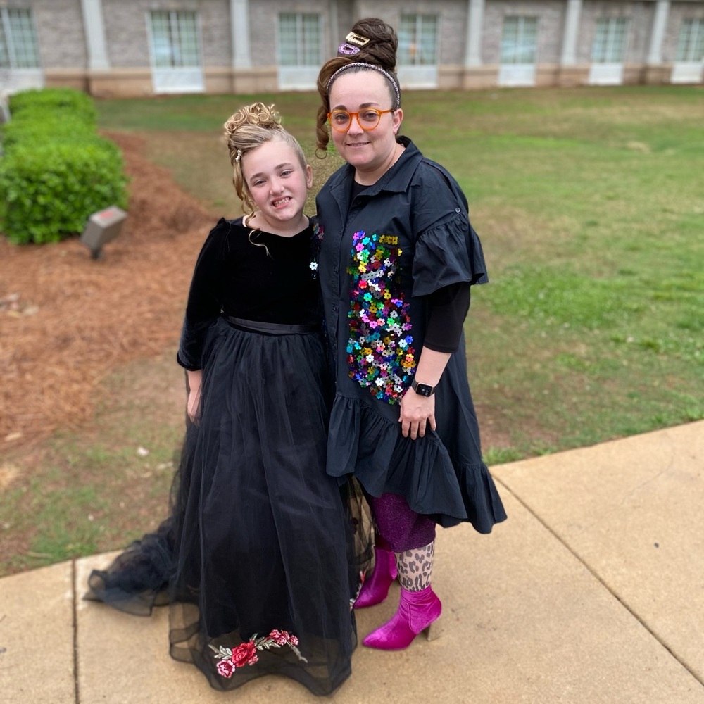 Meet your Posher, Naomi